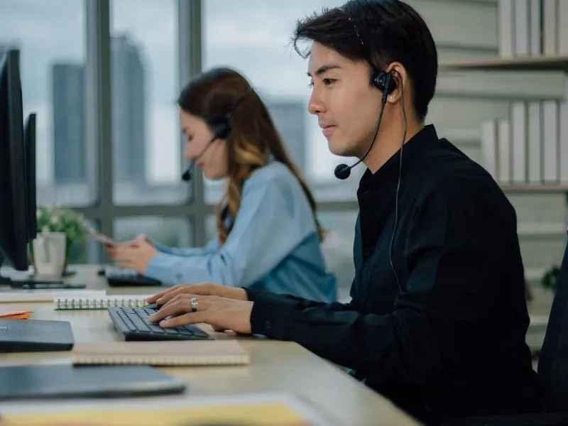 Hình ảnh minh họa các kênh liên hệ hỗ trợ